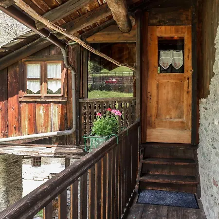 Locazione Turistica Grand Haury Apartment